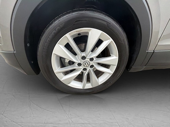 Volkswagen T-Cross 25 of 28