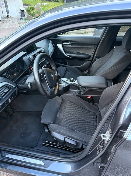BMW 120d 3 of 7