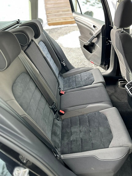 Volkswagen Golf Alltrack 5 of 7