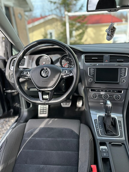Volkswagen Golf Alltrack 7 of 7