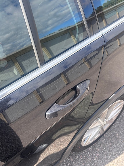 Volkswagen Golf Alltrack 2 of 7