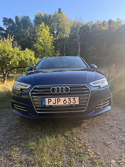 Audi A4 2 of 12