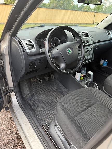 Skoda Fabia 7 of 8