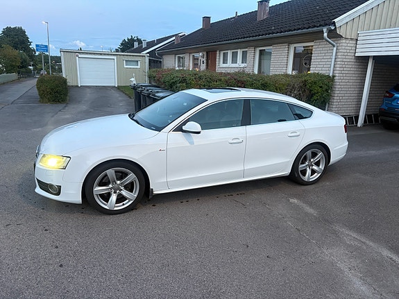 Audi A5 3 of 9