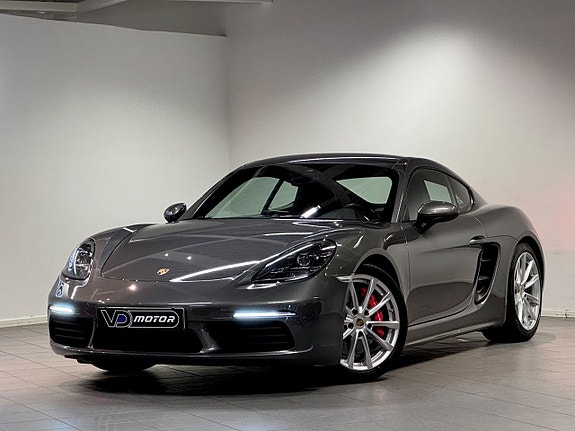 Porsche 718 Cayman S 10 of 25