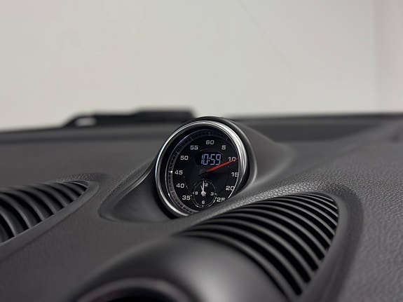 Porsche 718 Cayman S 21 of 25