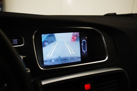 Volvo V40 17 of 18
