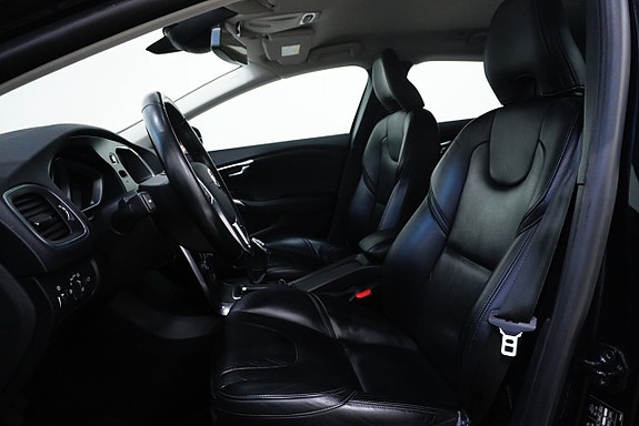 Volvo V40 10 of 18