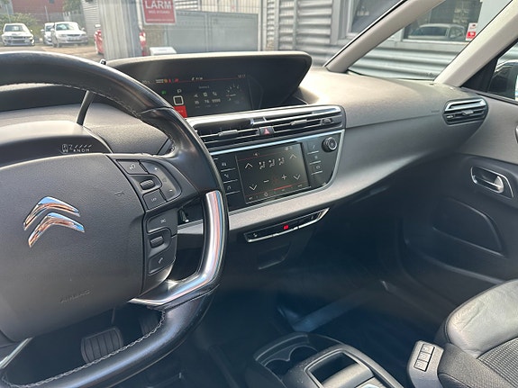 Citroen Grand C4 Spacetourer 11 of 28