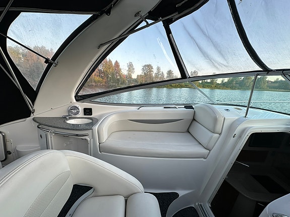 Chaparral 276 Signature 12 of 18