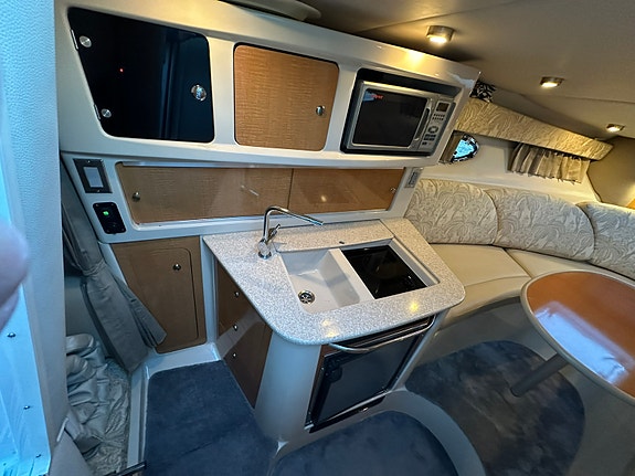 Chaparral 276 Signature 4 of 18