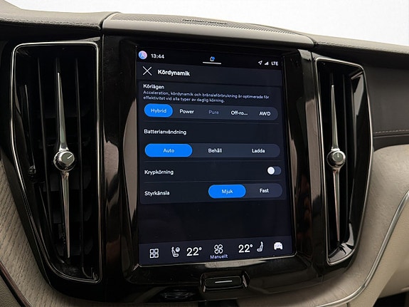 Volvo XC60 28 of 30