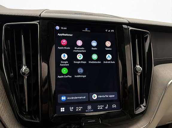 Volvo XC60 25 of 30