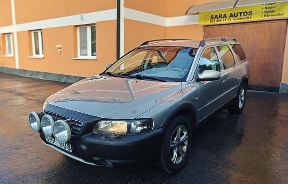Volvo XC70 5 of 20