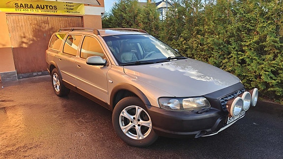 Volvo XC70 17 of 20