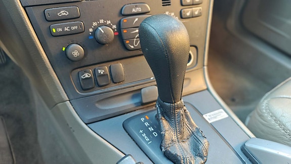 Volvo XC70 4 of 20