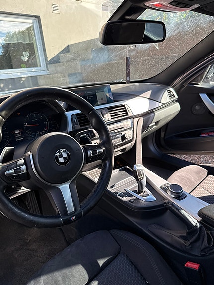 BMW 320d 5 of 5