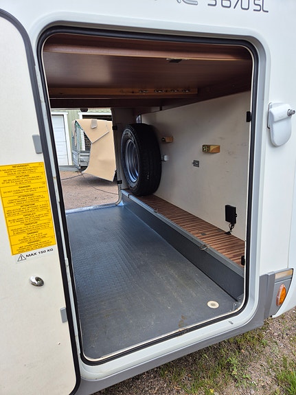 Adria Coral S 670 SL 21 of 22