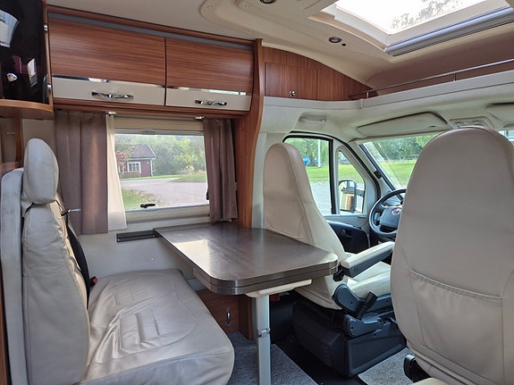 Adria Coral S 670 SL 16 of 22