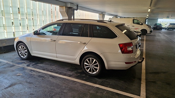 Skoda Octavia 4 of 4