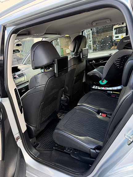 Citroen Grand C4 Picasso 8 of 9