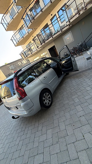 Citroen Grand C4 Picasso 9 of 9