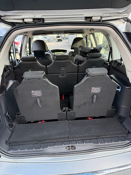 Citroen Grand C4 Picasso 6 of 9
