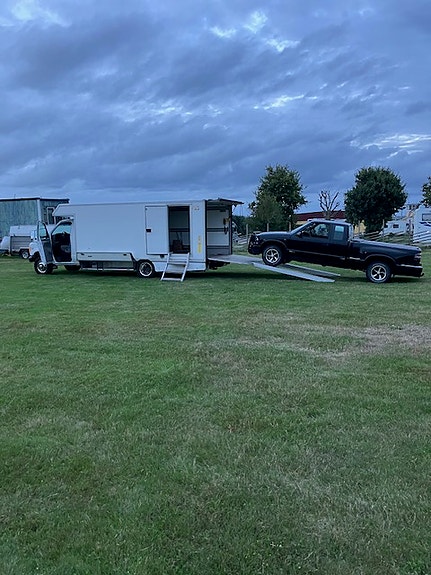 Ford F-450 10 of 12