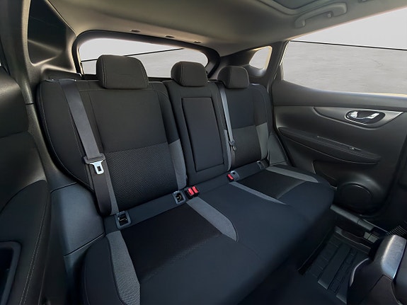 Nissan Qashqai 28 of 30