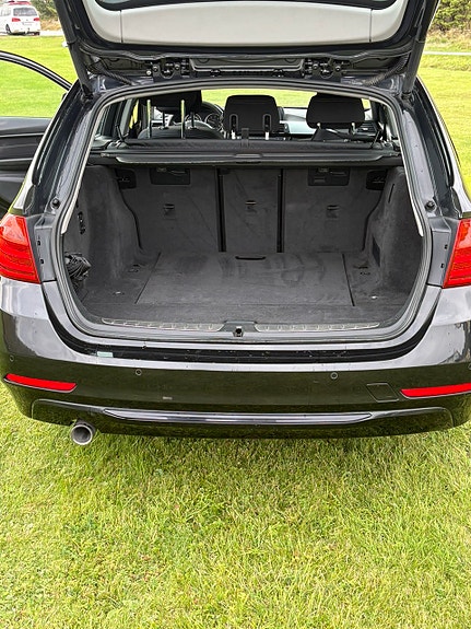 BMW 320d 5 of 7