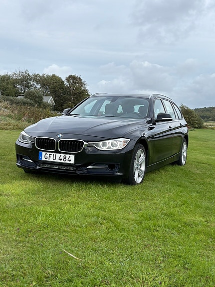 BMW 320d 2 of 7