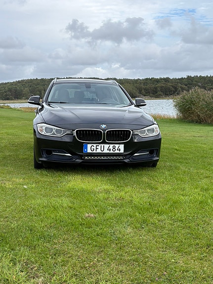 BMW 320d 3 of 7