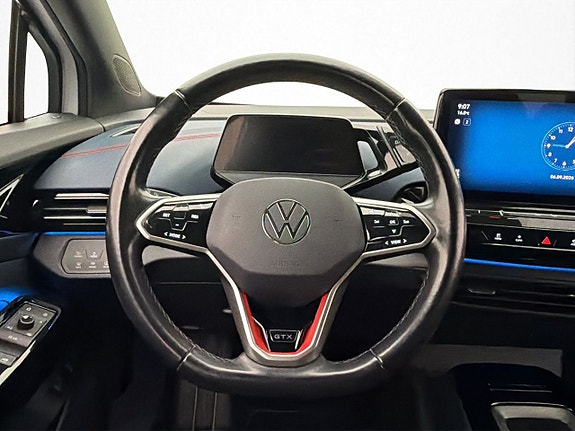Volkswagen ID.4 GTX 15 of 30