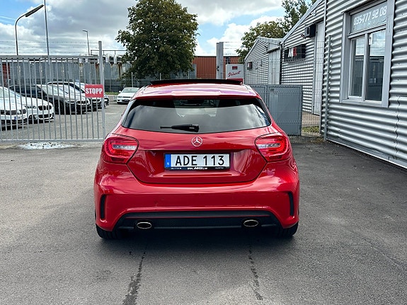 Mercedes-Benz A250 4 of 25