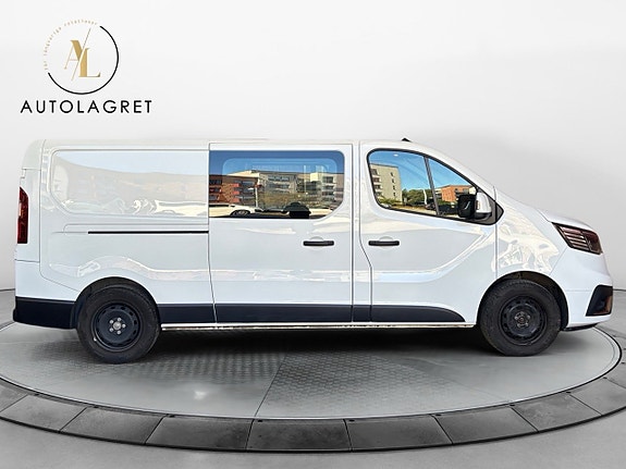 Renault Trafic 6 of 17