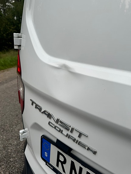 Ford Transit Courier 11 of 11