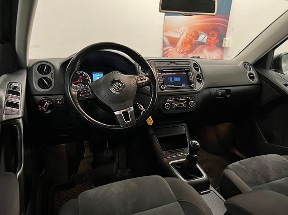 Volkswagen Tiguan 13 of 28