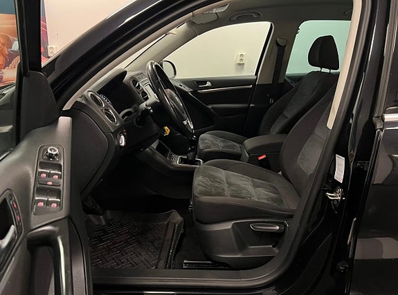 Volkswagen Tiguan 11 of 28