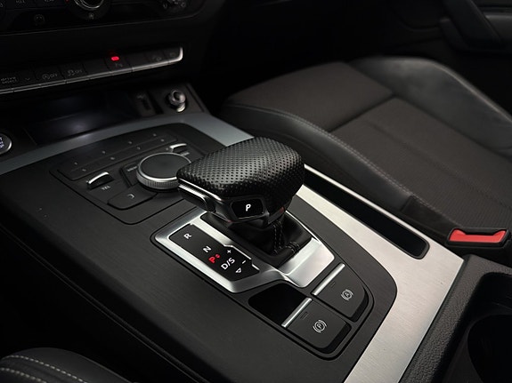 Audi Q5 22 of 30