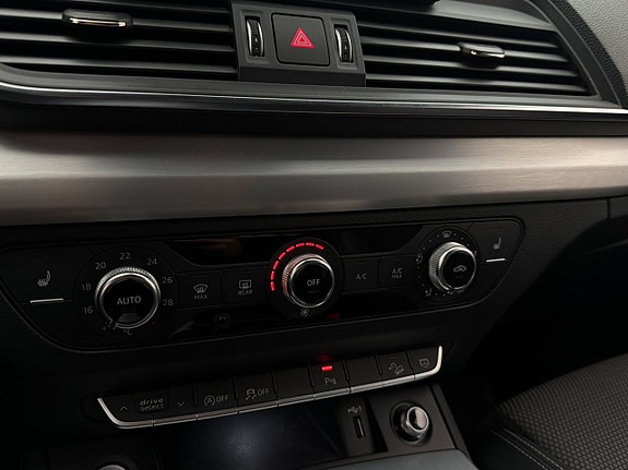Audi Q5 21 of 30