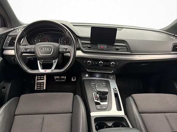 Audi Q5 12 of 30