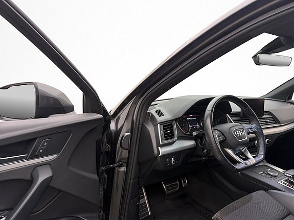 Audi Q5 10 of 30
