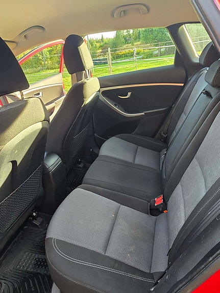 Hyundai i30 6 of 8