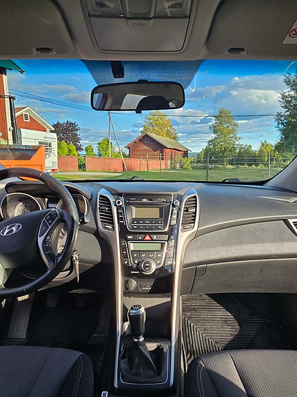 Hyundai i30 5 of 8