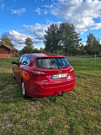 Hyundai i30 4 of 8