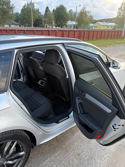 Audi A4 8 of 11