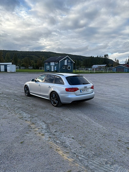 Audi A4 4 of 11