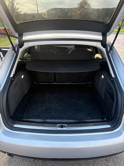 Audi A4 9 of 11