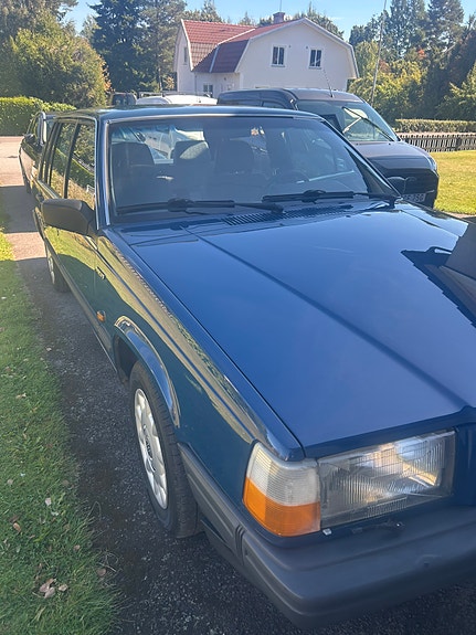 Volvo 740 3 of 8