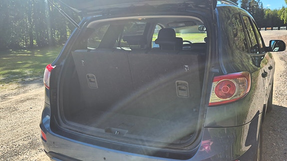 Hyundai Santa Fe 7 of 11